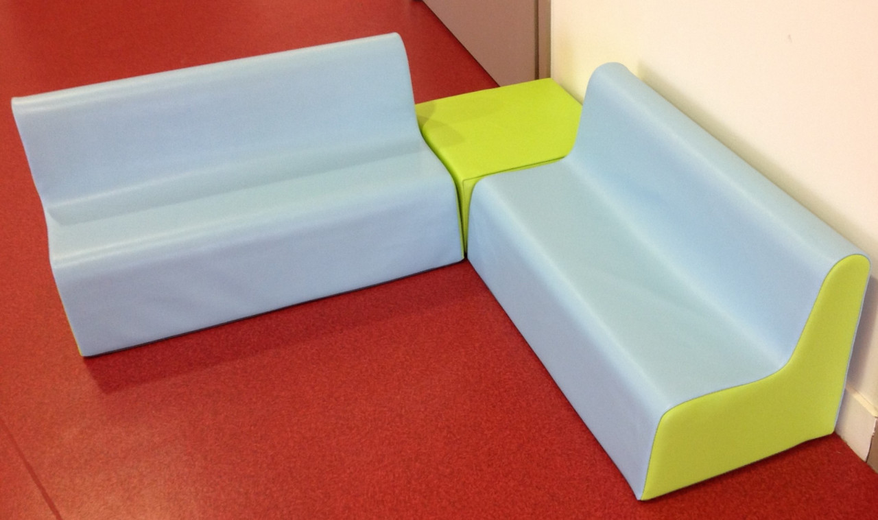 3a Ensemble banquette et pouf d'angle assise 170 mm